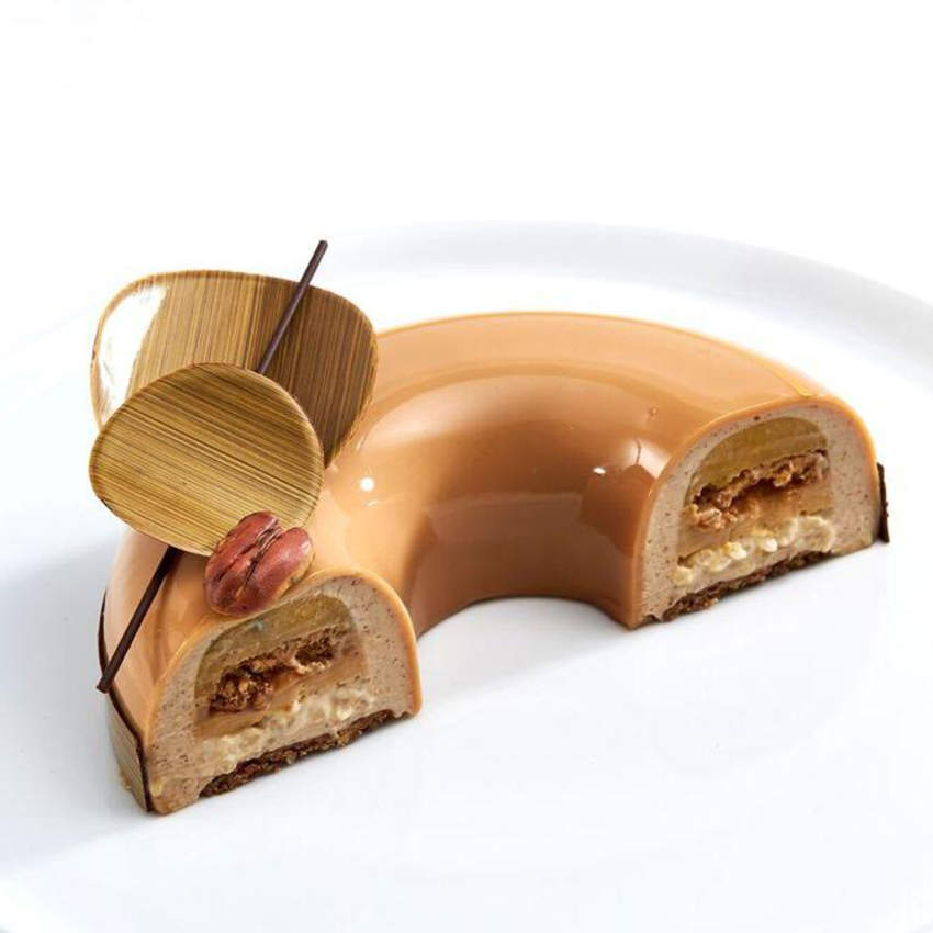 How to make a Salted Caramel Mirror Glaze (Glacage) — Chef Iso